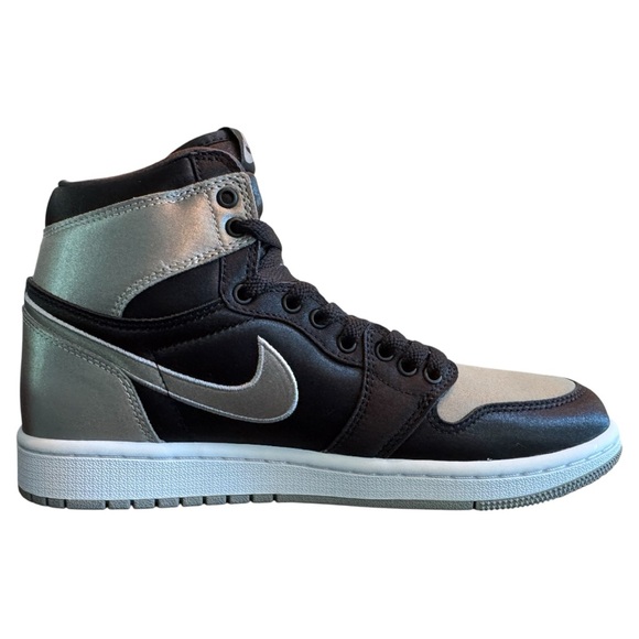 Nike Jordan 1 Retro Hightop, Satin, women - Picture 1 of 5